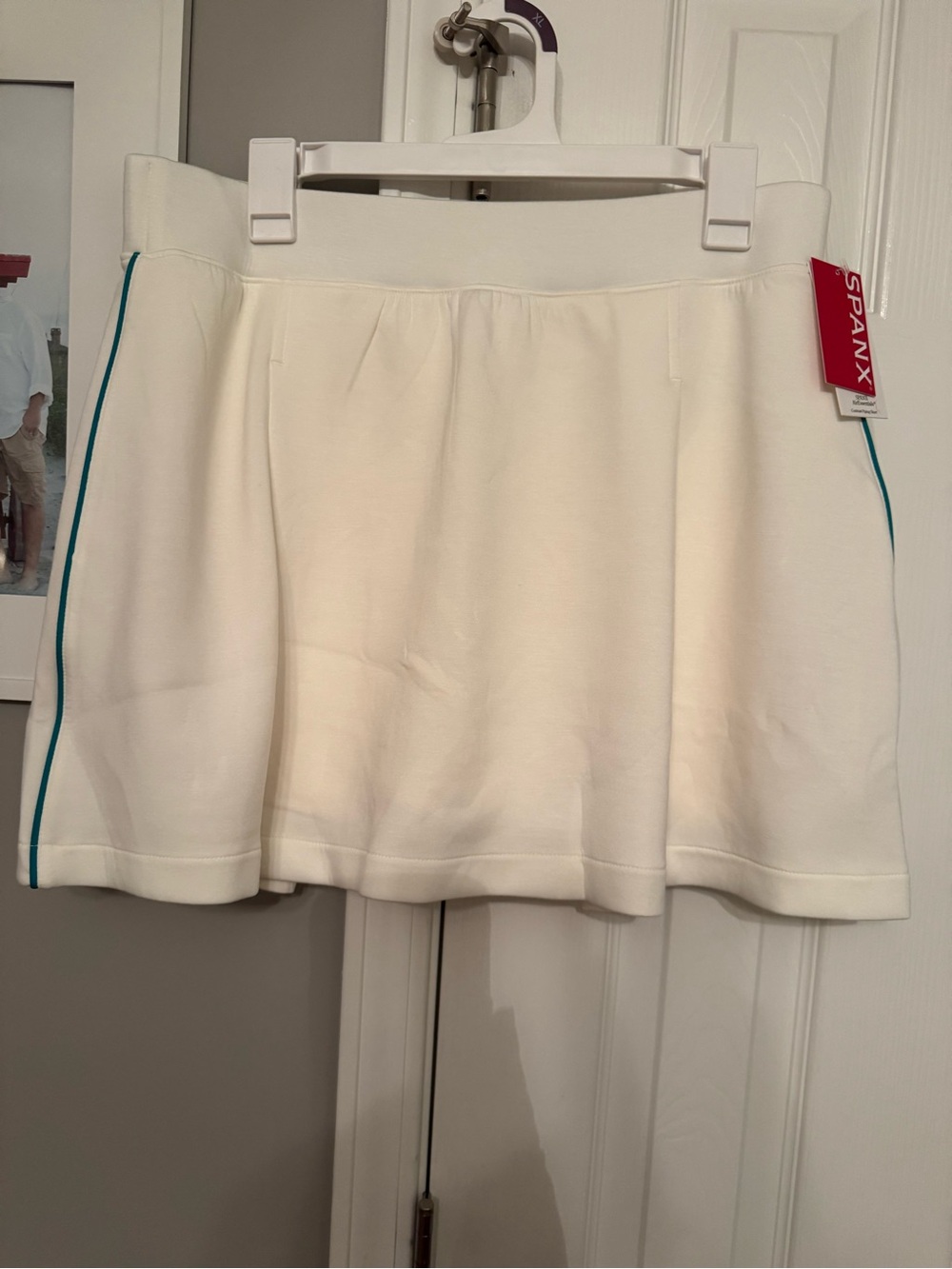 Spanx Women's wire  Skirt with Teal Trim